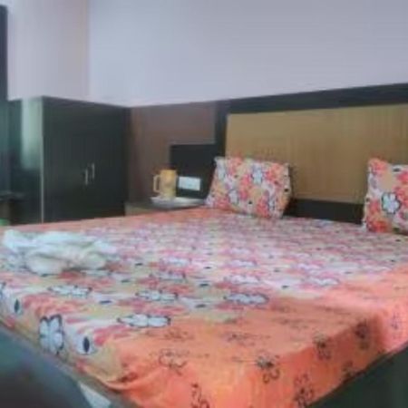 Hotel Samrat Palace Near Puri Sea Beach Best Choice Of Travellers By Morservices Bagian luar foto