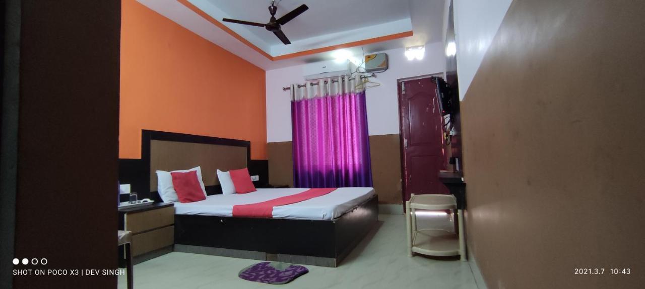 Hotel Samrat Palace Near Puri Sea Beach Best Choice Of Travellers By Morservices Bagian luar foto
