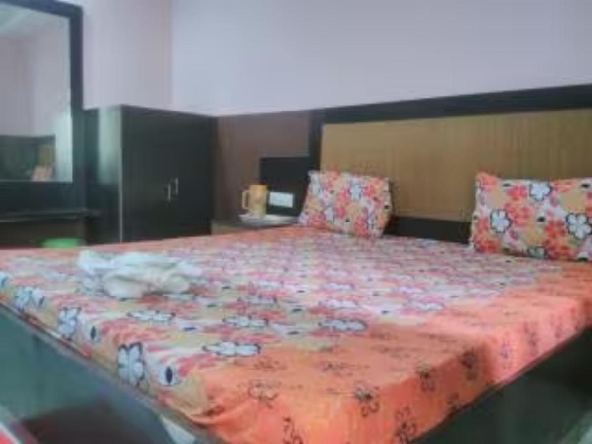 Hotel Samrat Palace Near Puri Sea Beach Best Choice Of Travellers By Morservices Bagian luar foto