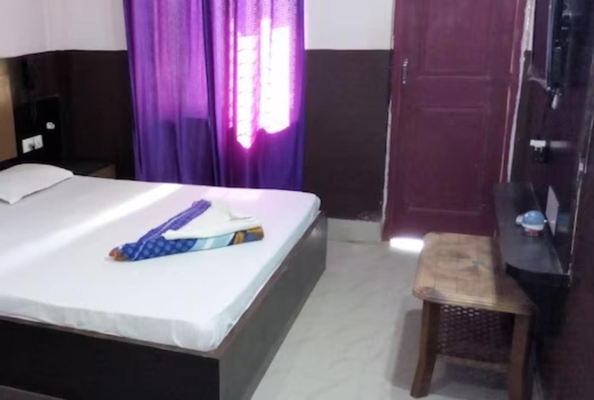 Hotel Samrat Palace Near Puri Sea Beach Best Choice Of Travellers By Morservices Bagian luar foto