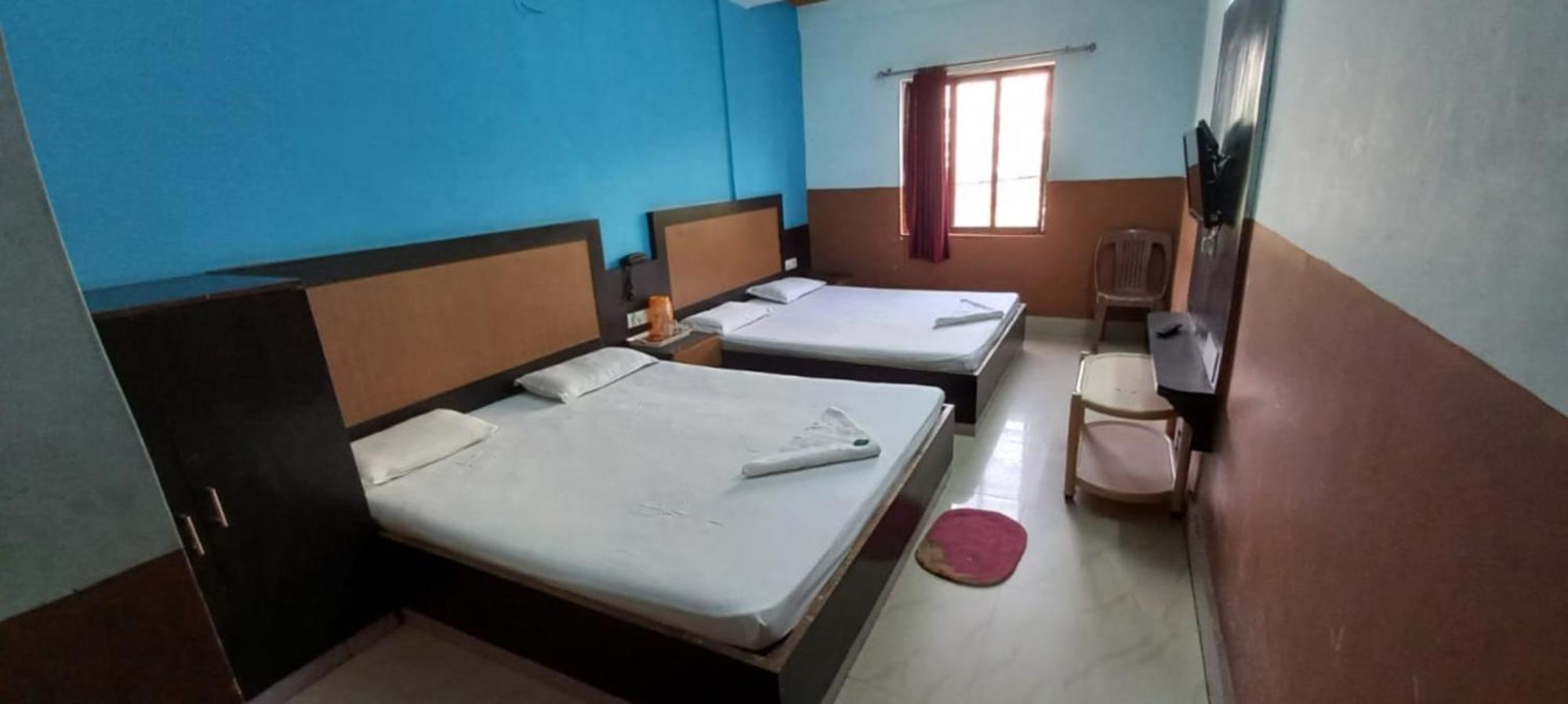 Hotel Samrat Palace Near Puri Sea Beach Best Choice Of Travellers By Morservices Bagian luar foto