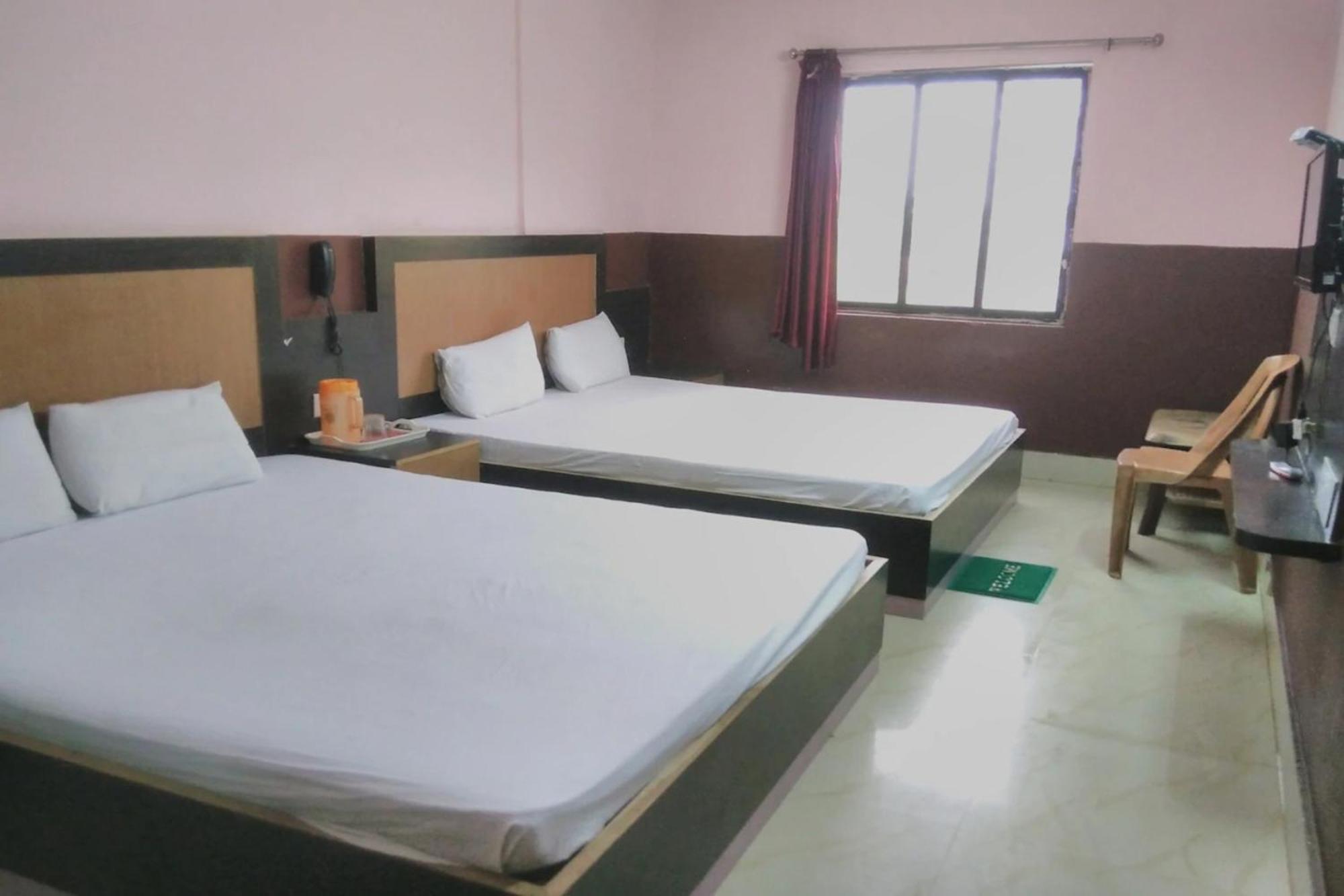 Hotel Samrat Palace Near Puri Sea Beach Best Choice Of Travellers By Morservices Bagian luar foto